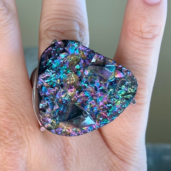 Vintage Jewelry - Iridescent Rainbow Geode Statement Ring